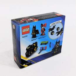Lego Batman Versus Harley Quinn 76220 alternative image