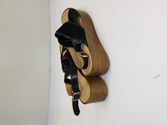 Sophia Milano Women's Black Platform Sandals Size 5.5 image number 4