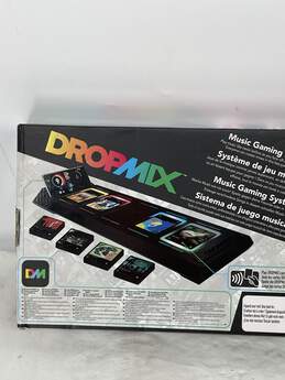 Dropmix Bluetooth Smart Music Mixing Multiplayer Gaming System E-0507557-A alternative image