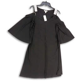 NWT Womens Black Cold Shoulder V-Neck Short Sleeve Shift Dress Size Medium