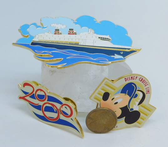 Walt Disney World Captain Mickey Mouse Cruise Line Collectible Trading Pins image number 7