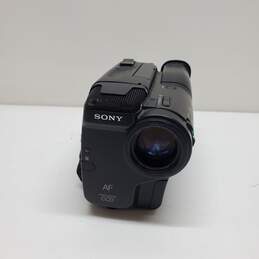 Sony CCD-TR82 Handycam Video Camera Recorder alternative image