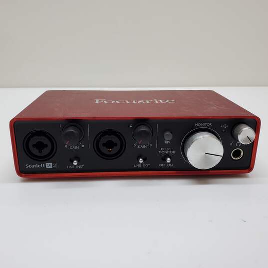Focusrite Scarlett 2i2 Audio Interface Untested For Parts/Repair image number 1