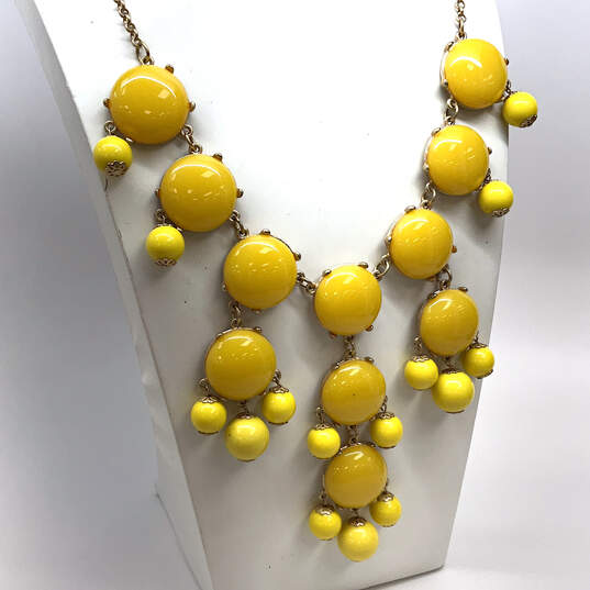 Designer J. Crew Gold-Tone Yellow Bubble Chunky Cabochon Beaded Necklace image number 4