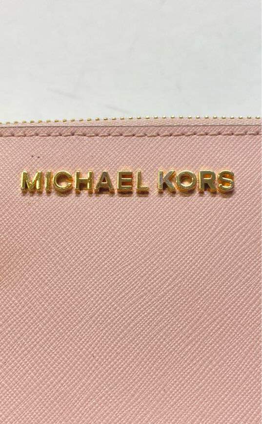 Michael Kors Jet Set Double Zip Wristlet Pink image number 5