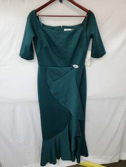 Wm Eliza J Demi Green Dress Floor Length Gown W/Motif Broach Sz 12