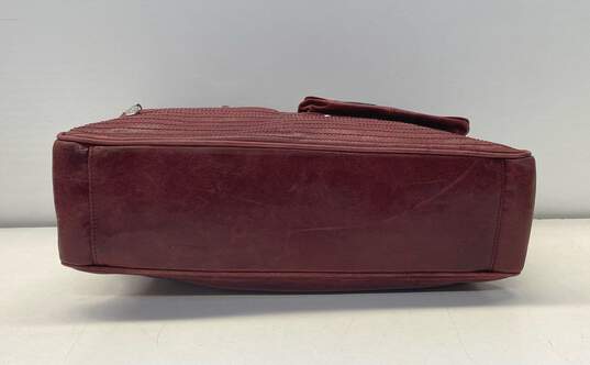 Berge Italy Burgundy Leather Zip Tote Bag image number 4