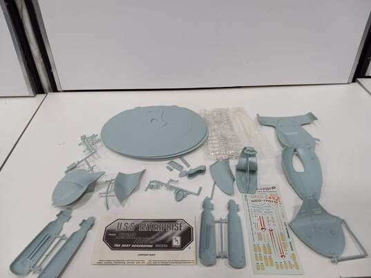 Pair of Star Trek Model Kits USS Enterprise & Klingon Battle Cruiser image number 3