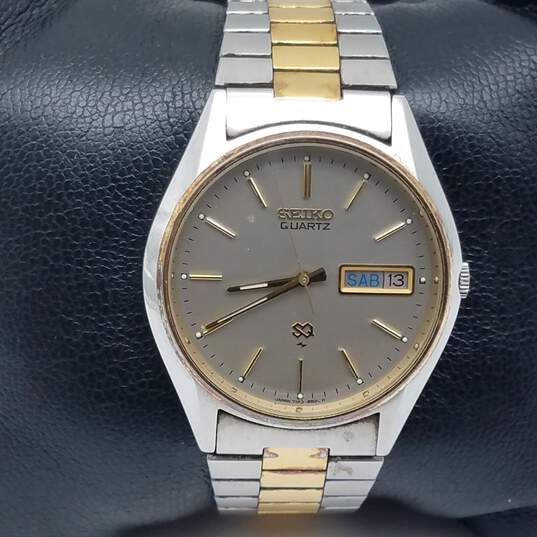 Seiko SQ 2 tone Day-Date Stainless Steel Watch image number 1