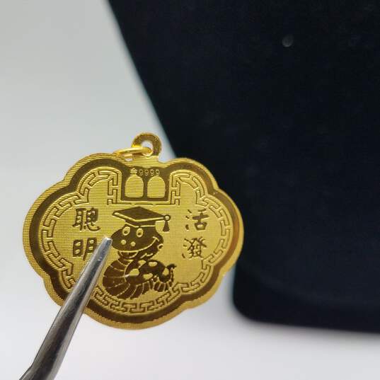 24k Gold Asian Pendant w/Cor Necklace 3.7g image number 6