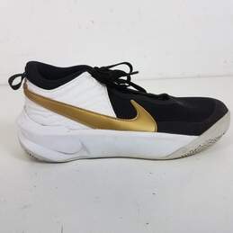 Nike Team Hustle D10 (GS) Athletic Shoes Black Metallic Gold CW6735-002 Size 6Y Women's Size 7.5