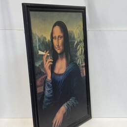 Mona Lisa Smoking Print Framed alternative image