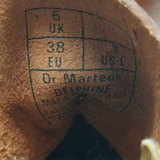 Dr. Martens Delphine Chestnut Coastal Boots Brogue Leather Women’s Size 7 image number 5