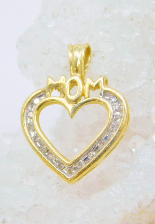 10k Yellow Gold Mom Heart Diamond Accent Pendant 1.9g image number 2