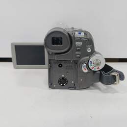 SD 30x Optical 1000x Digital Zoom Video Camera Model No. PV-GS35 alternative image