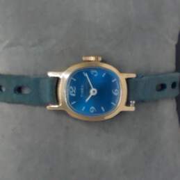 Timex Blue & Gold Tone Vintage Automatic Manual Wind Watch alternative image