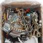 7.1lb Bulk of Mixed Variety Costume Jewelry image number 3