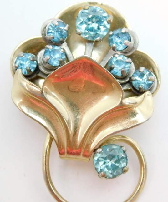 Vintage Barclay Gold Tone Blue Topaz Color Rhinestone Floral Brooch 11.4g image number 3