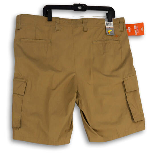 NWT Womens Tan Flat Front Classic Fit Mid Rise Pocket Cargo Shorts Size 42 image number 2