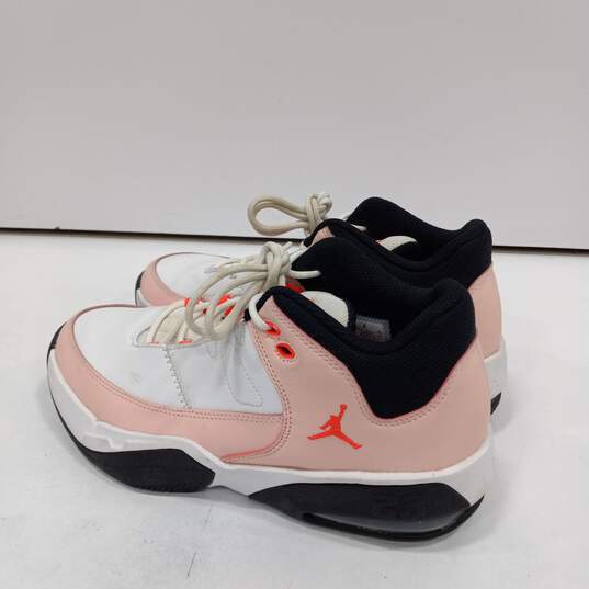 Air Jordans Athletic Shoes Size 6.5Y image number 4