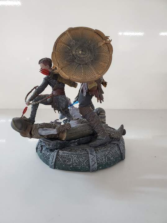 God of War Stone Mason Collector's Edition Statue image number 2