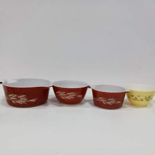4pc Bundle of PYREX Casserole Dishes & Mixing Bowl image number 1