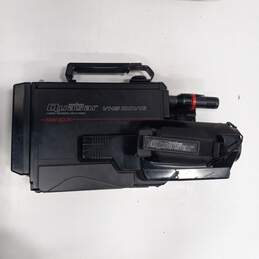 Vintage Quasar Video VHS Movie Camera w/ Hard Case & Accessories alternative image