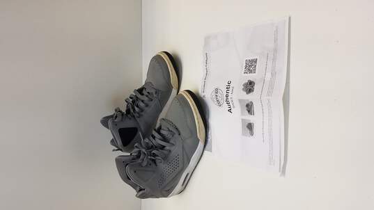 Air Jordan SC-3 Men's Gray Sneakers Sz.9.5 image number 3