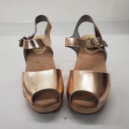 Lotta from Stockholm Rose Gold Leather Clog Sandals Size 6.5 alternative image