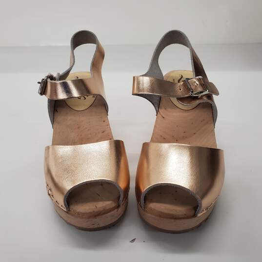 Lotta from Stockholm Rose Gold Leather Clog Sandals Size 6.5 image number 2