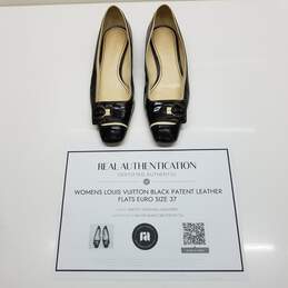 AUTHENTICATED Louis Vuitton Black Patent Leather Flats Size 37