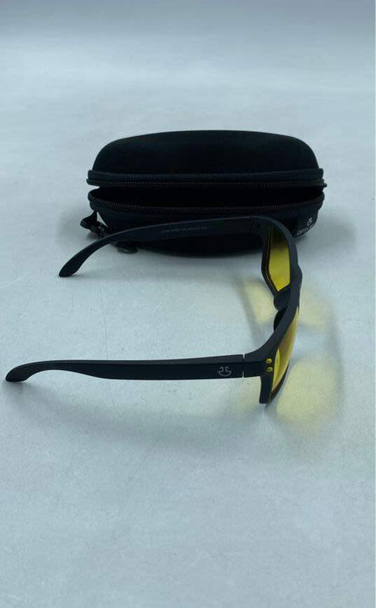 Unbranded Black Sunglasses - Size One Size image number 5