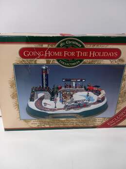 Mr Christmas Going Home for the Holidays Train Set
