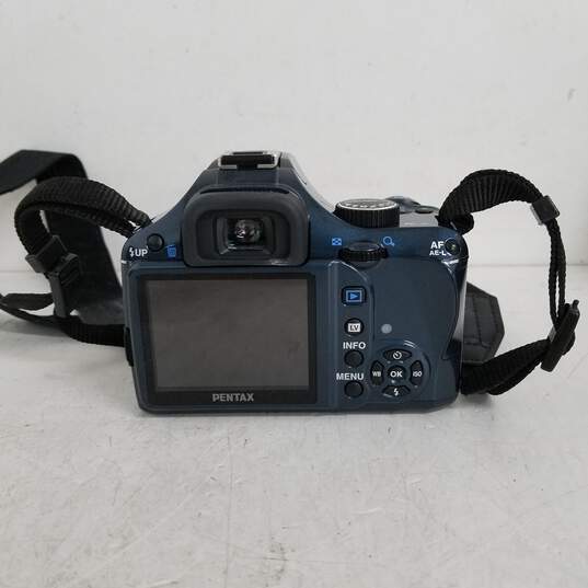 UNTESTED PENTAX K-x DAL 18-55mm AL Digital SLR Camera & Lowepro sling Bag image number 3