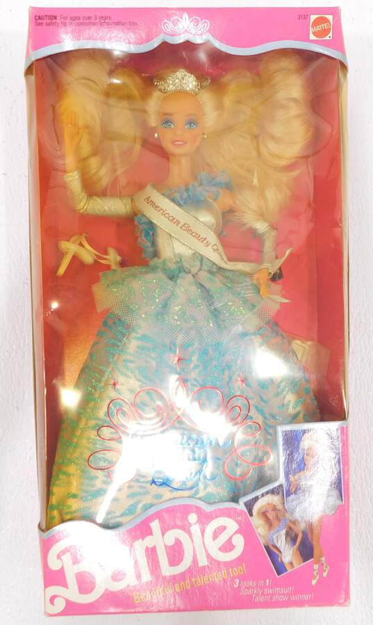 Have one to sell? Sell now Mattel 1991 American Beauty Queen Barbie Doll #3137 image number 1