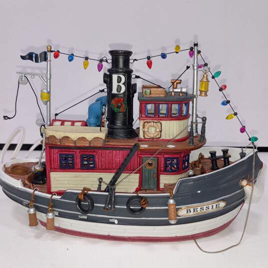 Light Up Tug Boat Model image number 3