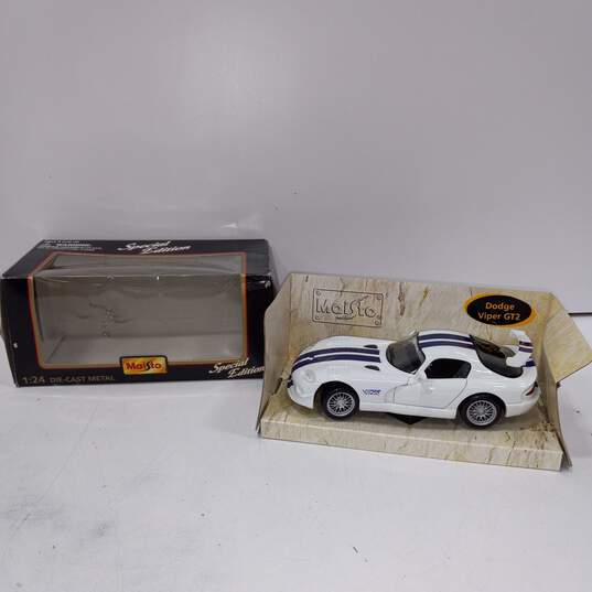 Maisto Special Edition White Viper Model In Original Box image number 1
