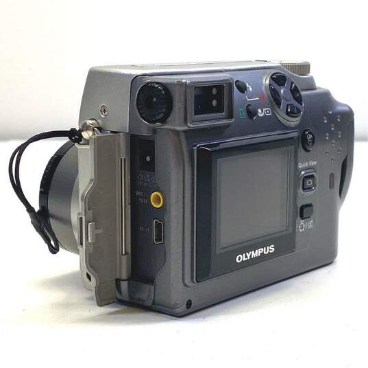 Olympus Camedia C-4000 Zoom 4.0MP Digital Camera image number 3
