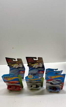 Assorted Hot Wheels Diecast Bundle Lot of 5 NIP Speed Racer