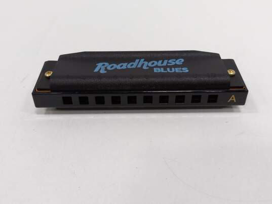 Collection of 5 Roadhouse Blues Harmonicas image number 4