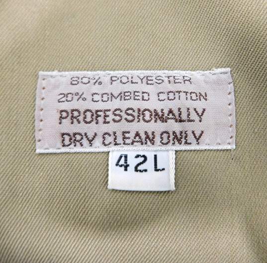 Christian Dior Monsieur Beige Plain Front Button Center Vent with Removable Zipper Liner Men's Trench Coat Size 42L with COA image number 7