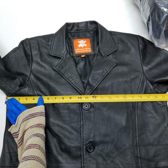 Black leather button up trench duster coat men's XXS image number 5