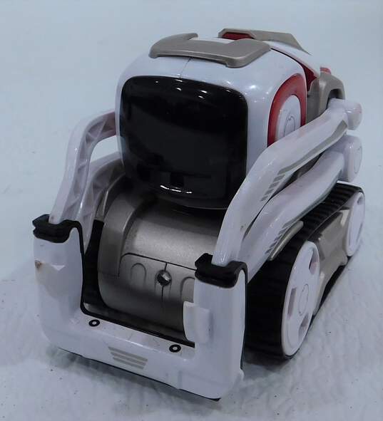 Anki Cozmo AI Robot Interactive Toy With Case image number 3