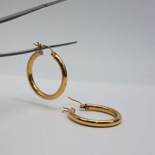 14k Gold 1 Inch Tubular Earrings 2.4g image number 1