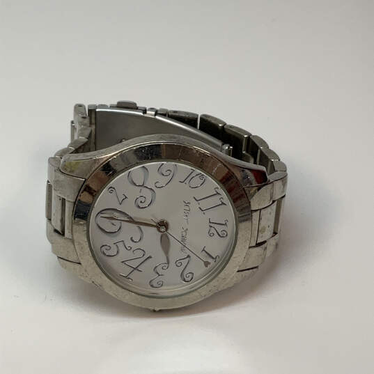 Designer Betsey Johnson Silver-Tone Round Chain Strap Analog Wristwatch image number 3