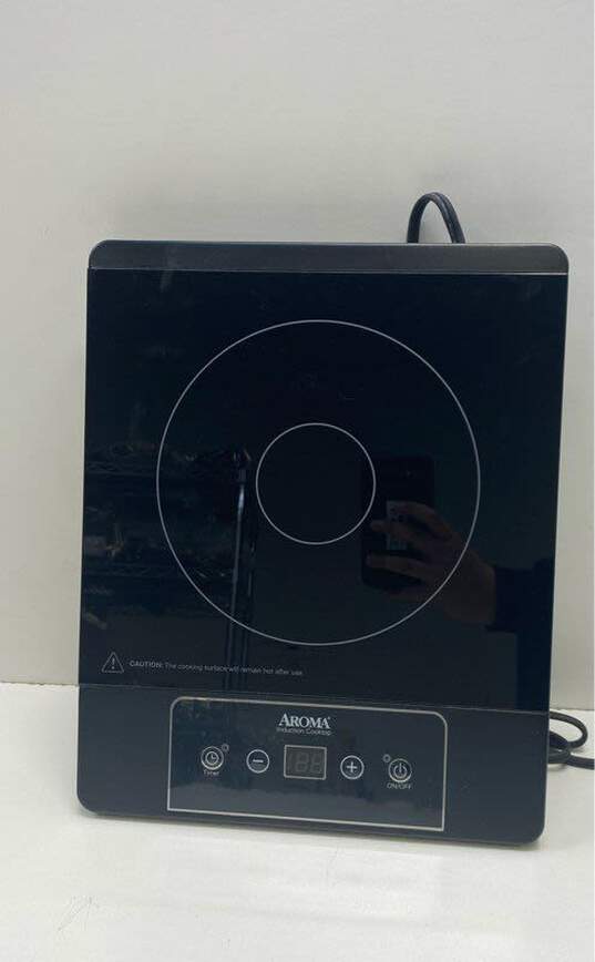 Aroma Professional Induction Cooktop image number 2