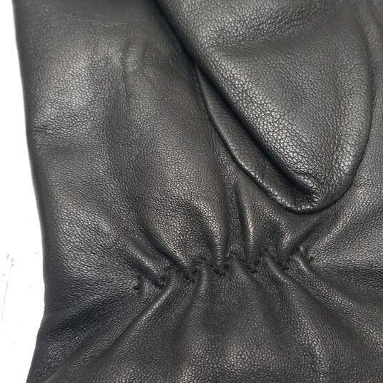 Mio Marino Women's Buttoned Flap Real Leather Gloves image number 3