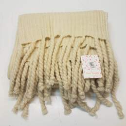 Free People Ivory Women's Knitted Scarf alternative image