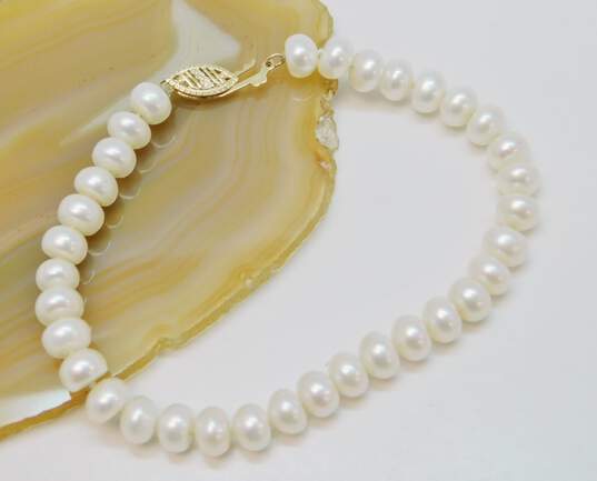 14K Yellow Gold Clasp Pearl Bracelet 11.3g image number 1