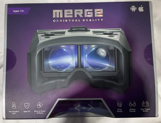 Merge Goggles Virtual Reality Headset image number 1
